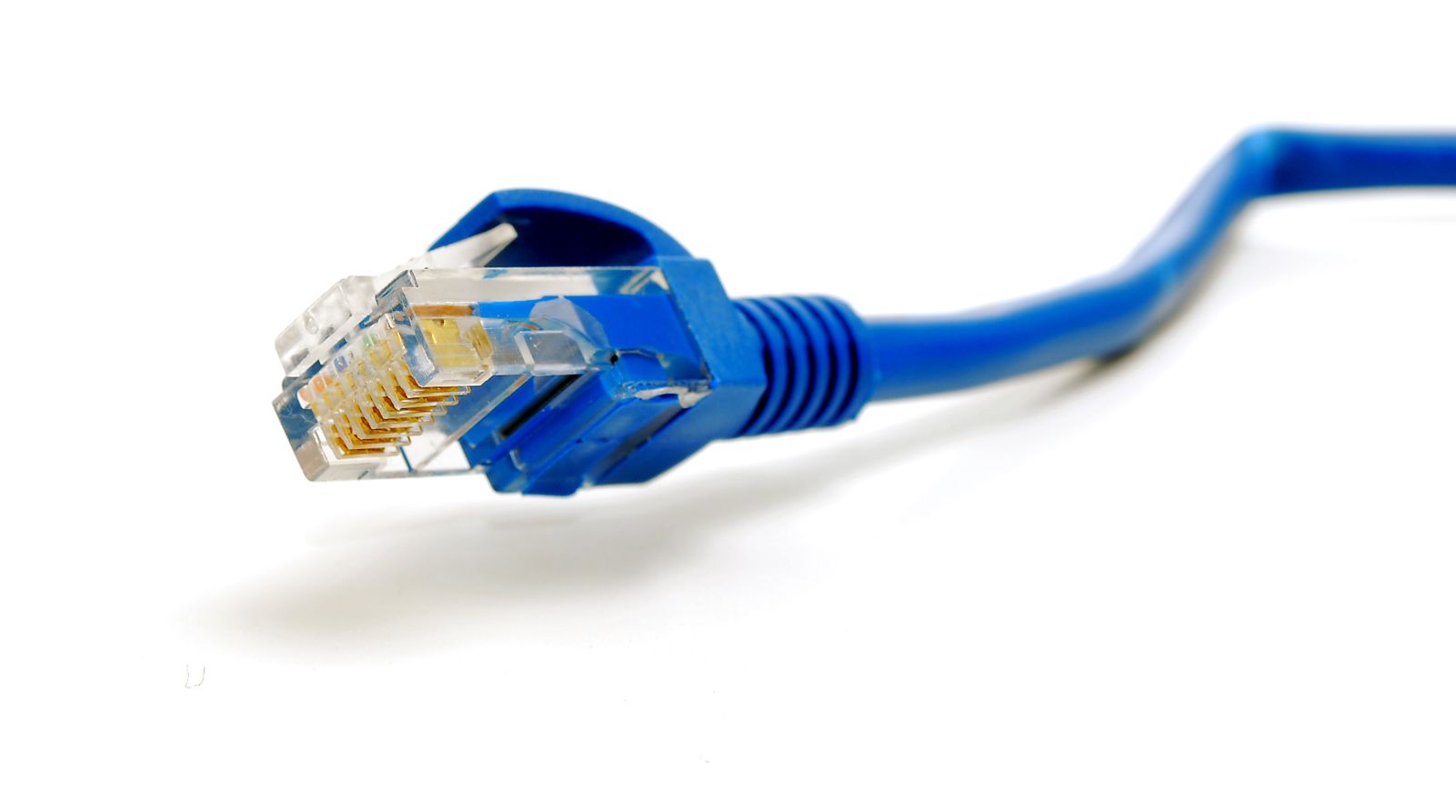 internet w polsce coraz szybszy