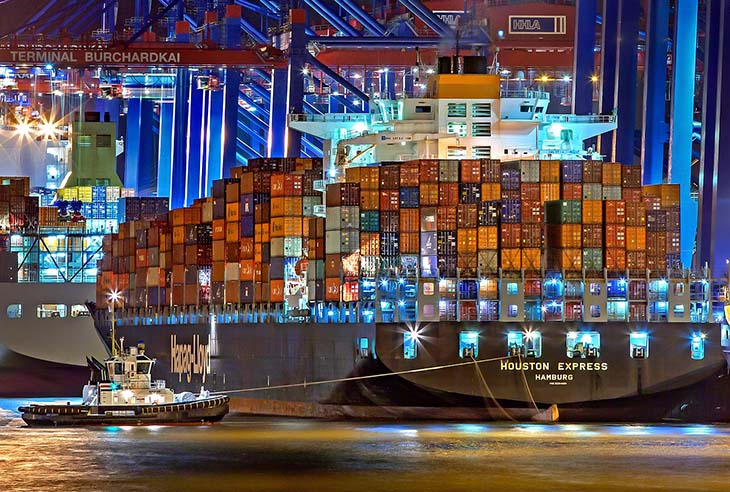 transport kontenerowy drogą morską